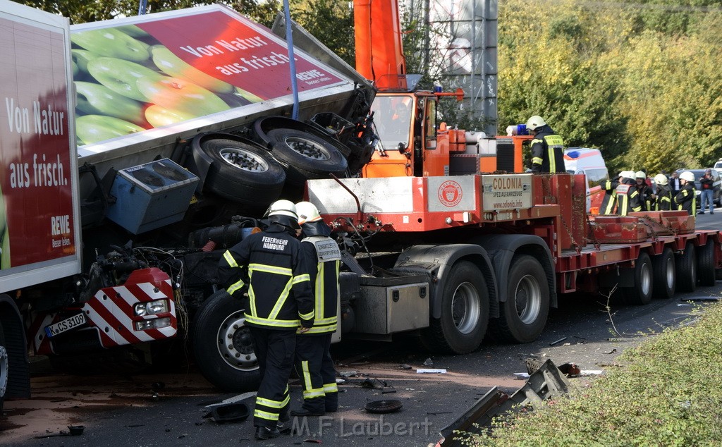 Schwerer VU PKlemm A 57 Rich Innenstadt Hoehe Koeln Chorweiler P048.JPG - Miklos Laubert